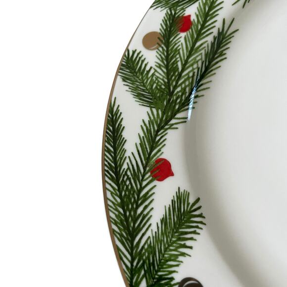 NEIMAN MARCUS Christmas Pine Dinner Plates 12.6in Green & White 4pc Boxed Set - Picture 5 of 16